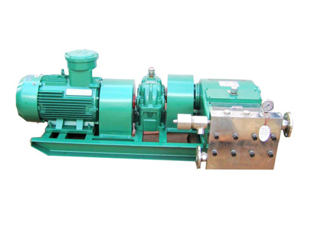 High pressure chemical pump